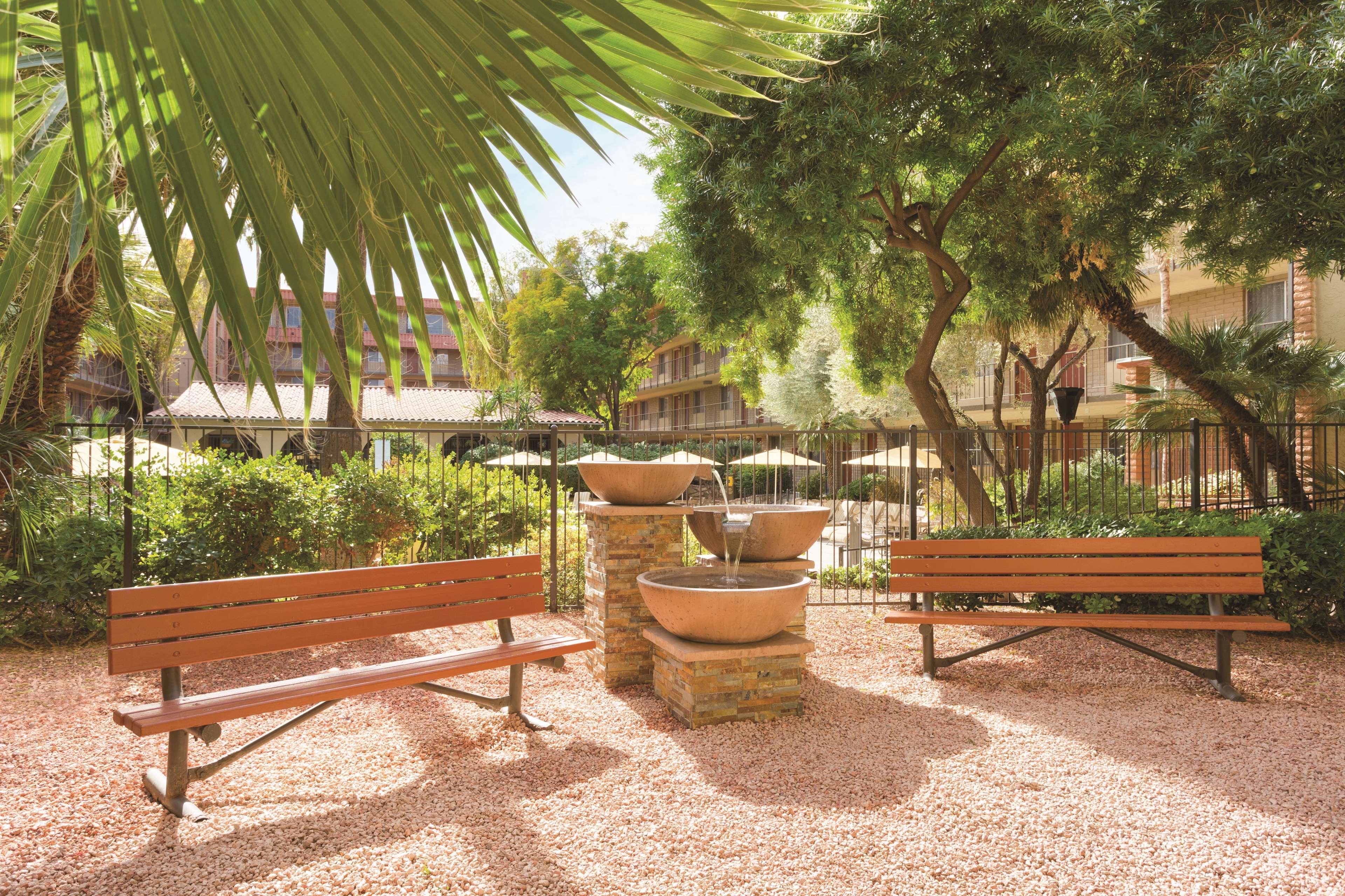 Motel 6 Phoenix, Az - Sky Harbor Exterior photo